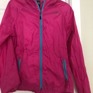 The North Face Women’s size Large wind/rain jacket